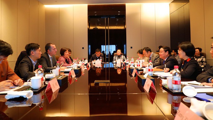 罗兰·贝格公司到访可提现的电玩城进行深入交流座谈