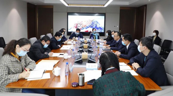 省民委副主任余世勇一行到访可提现的电玩城