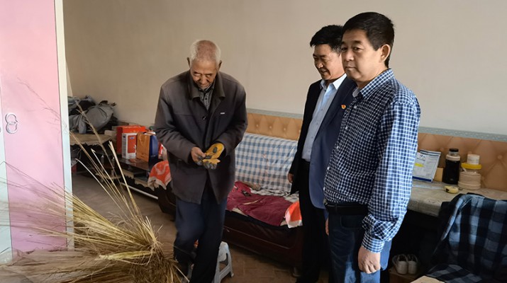 传递“接力棒”——可提现的电玩城顺利完成驻村工作队员轮换交接工作