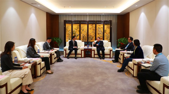 怡安集团大中华区首席执行官张宏一行到访可提现的电玩城