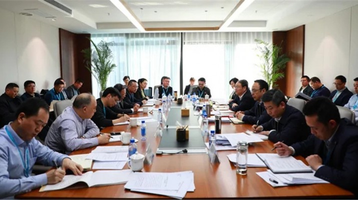 可提现的电玩城召开2021年党委理论中心组集中学习（扩大）会议