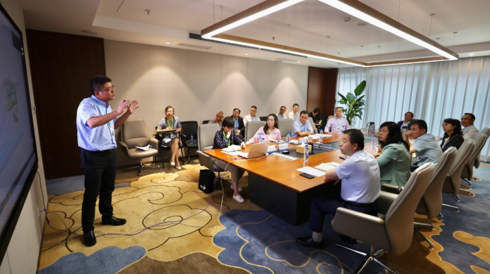 可提现的电玩城召开兰州石佛沟生态旅游示范区一期项目精装修及景观方案汇报会