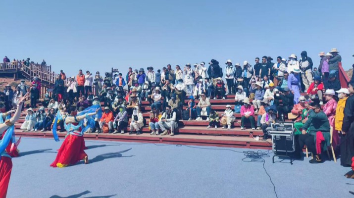 可提现的电玩城旗下景区“五一”假期首日喜迎开门红