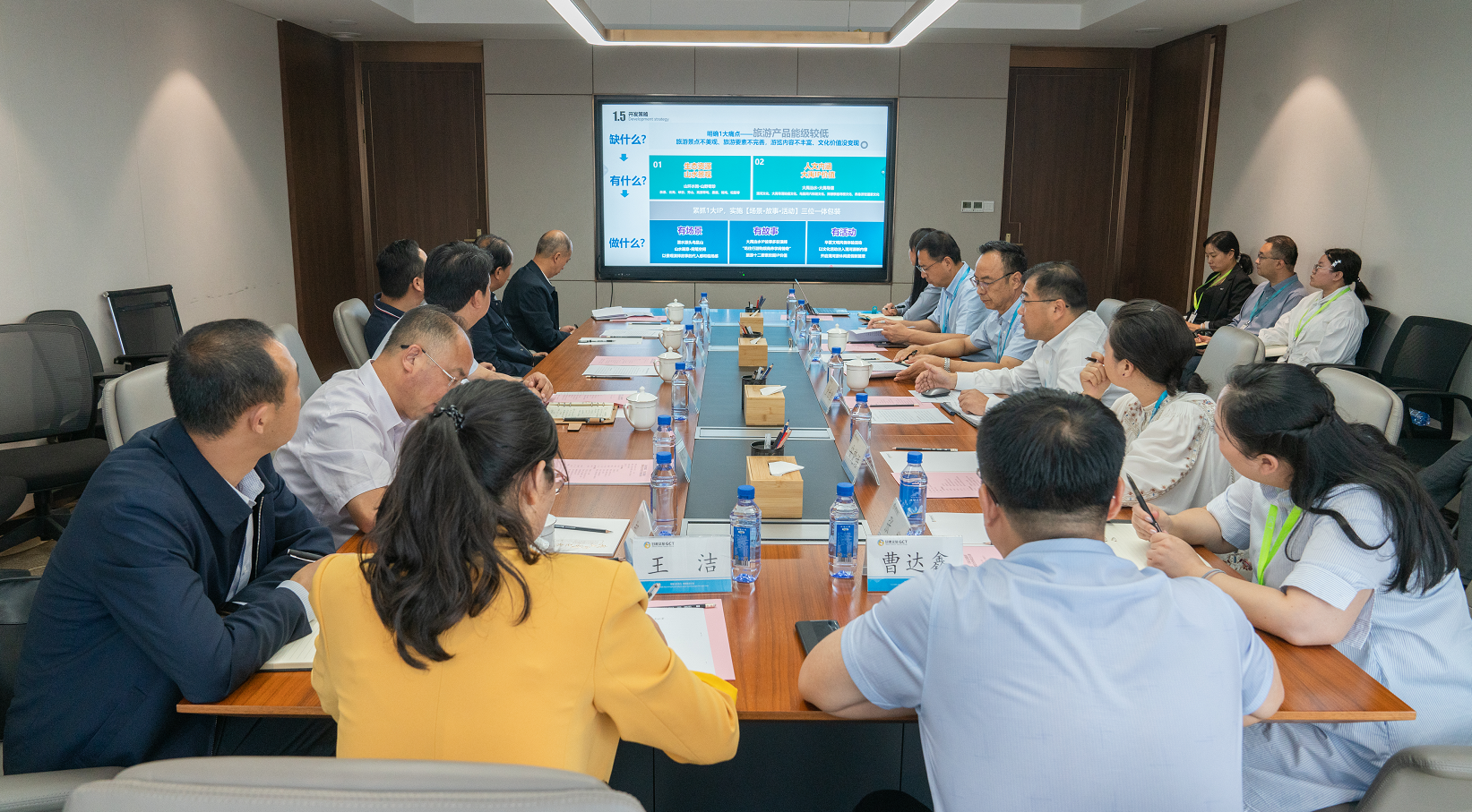 渭源县委书记包世权一行到访可提现的电玩城